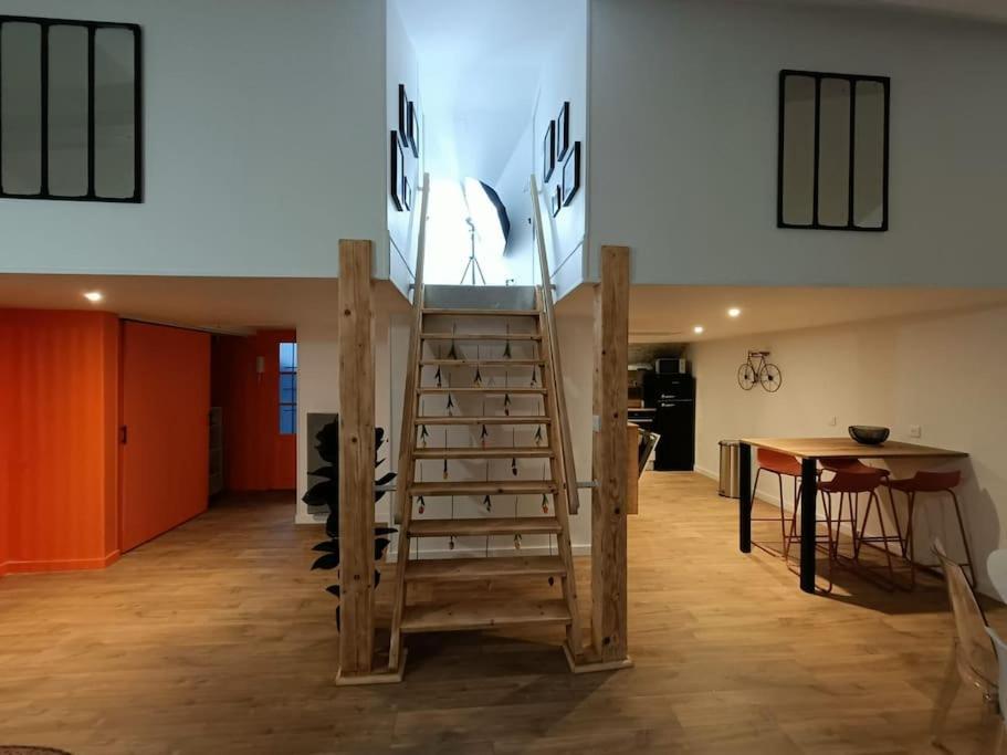 Le Petit Amsterdam - La Fayette